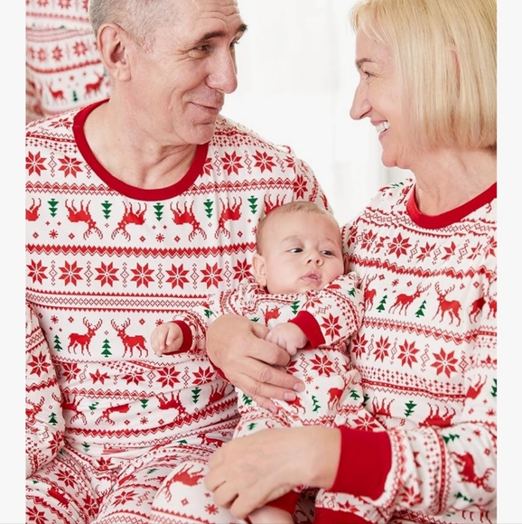 PATPAT Family Christmas Pjs Matching Sets Reindeer and Snowflake Patterned - Picture 2 of 14